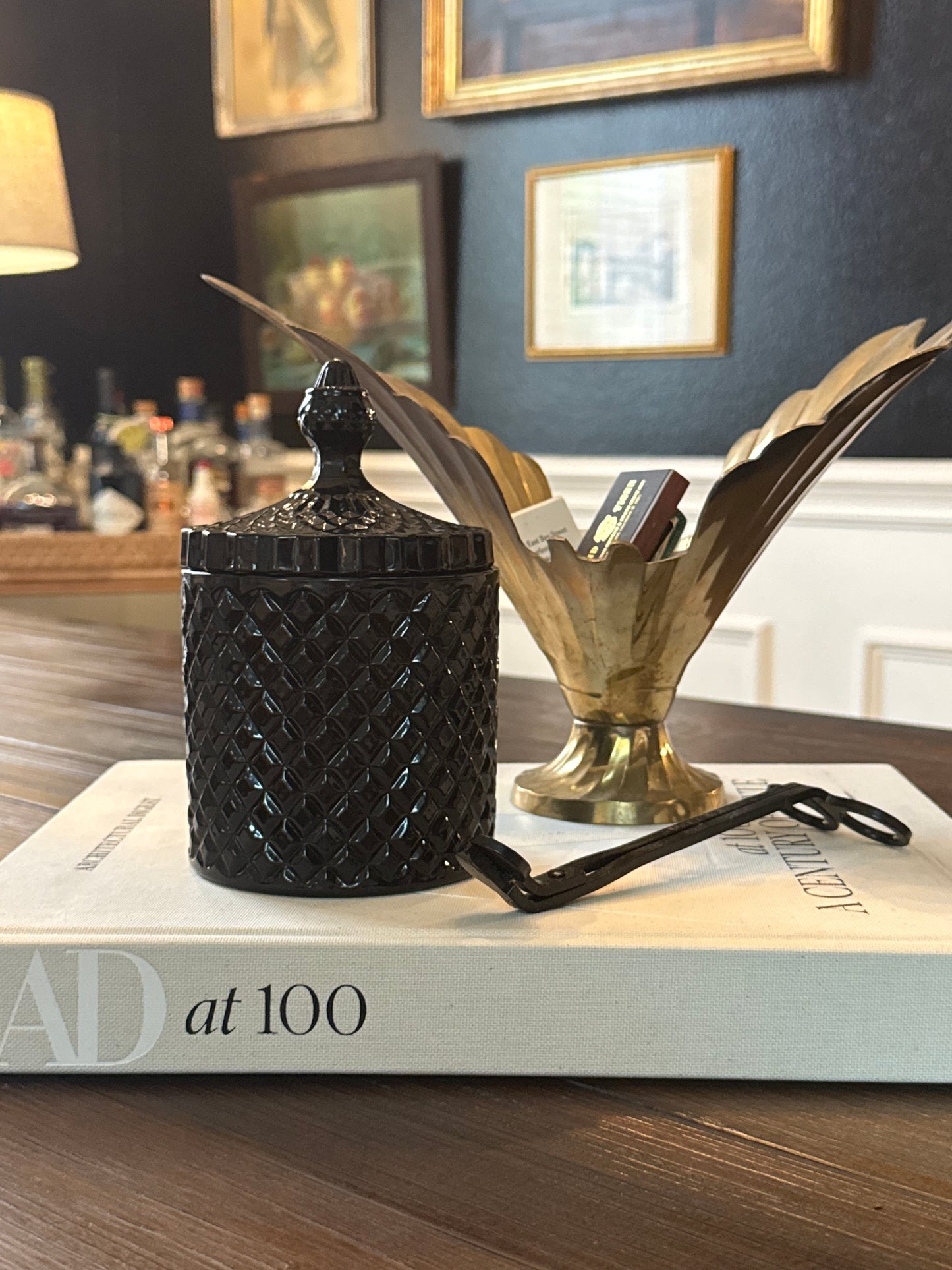 16oz Black Glass Spire (available in multiple fragrances)