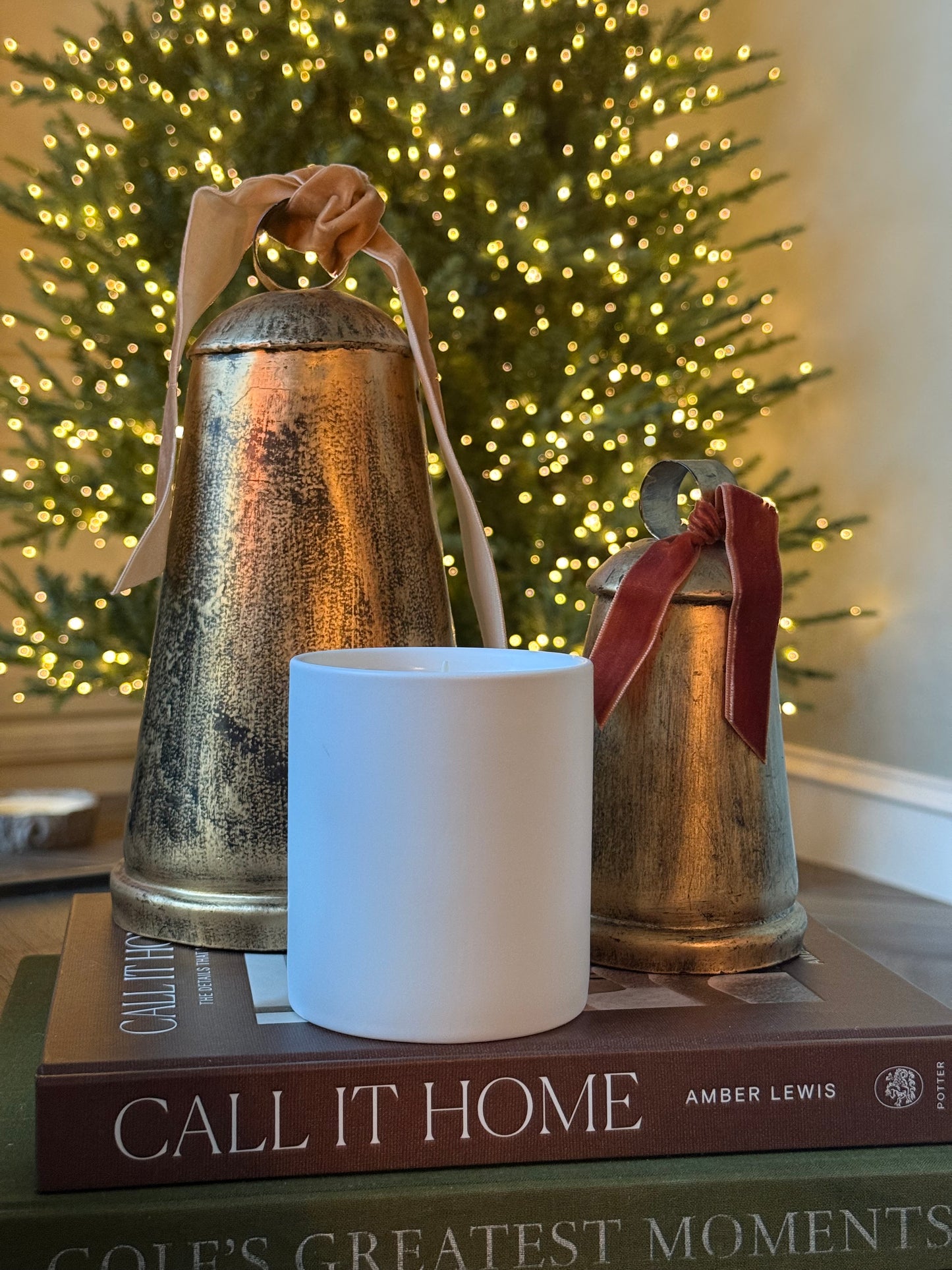 Holiday Collection - Cinnamon Ember 13oz White Ceramic Vessel
