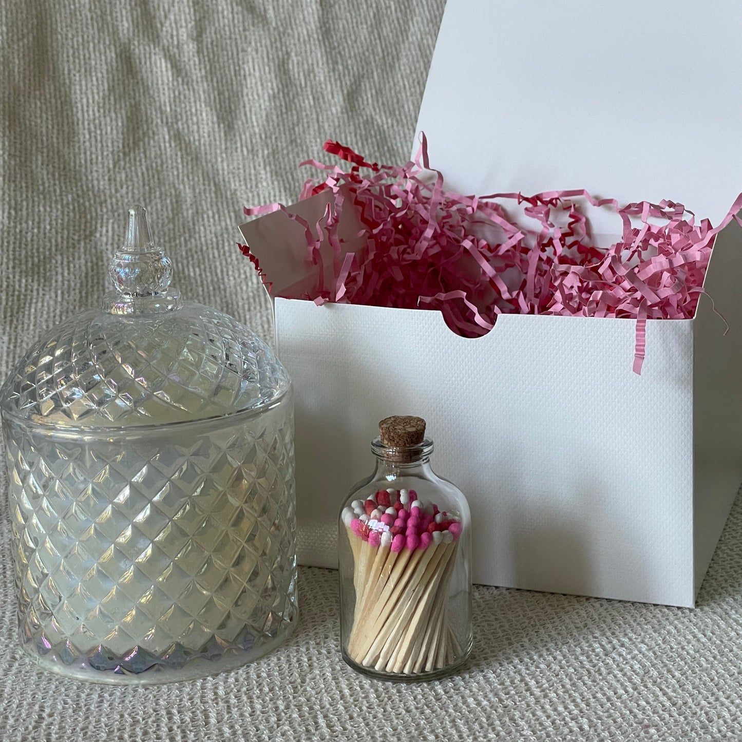 Valentine Gift Set - 12oz Iridescent Glass Spire with Matches