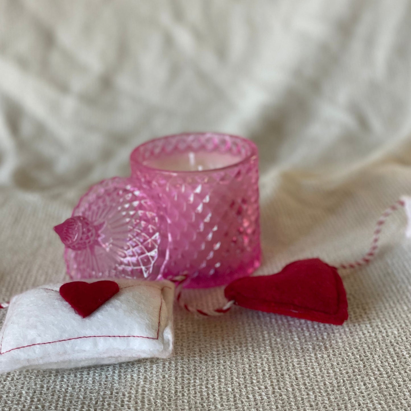 Valentine Gift Set - 8oz Pink Glass Spire with Matches